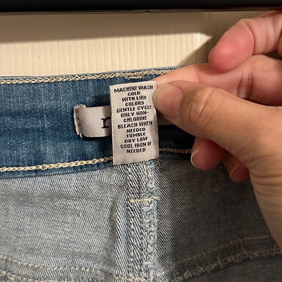 Refuge Distressed Skinny High Rise Ripped Jeans, Light Blue Faded Denim, Sz 14 - Picture 4 of 5